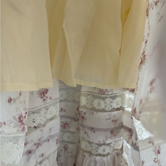 Floral corset dress- sundress of your dreams! - Picture 6 of 10